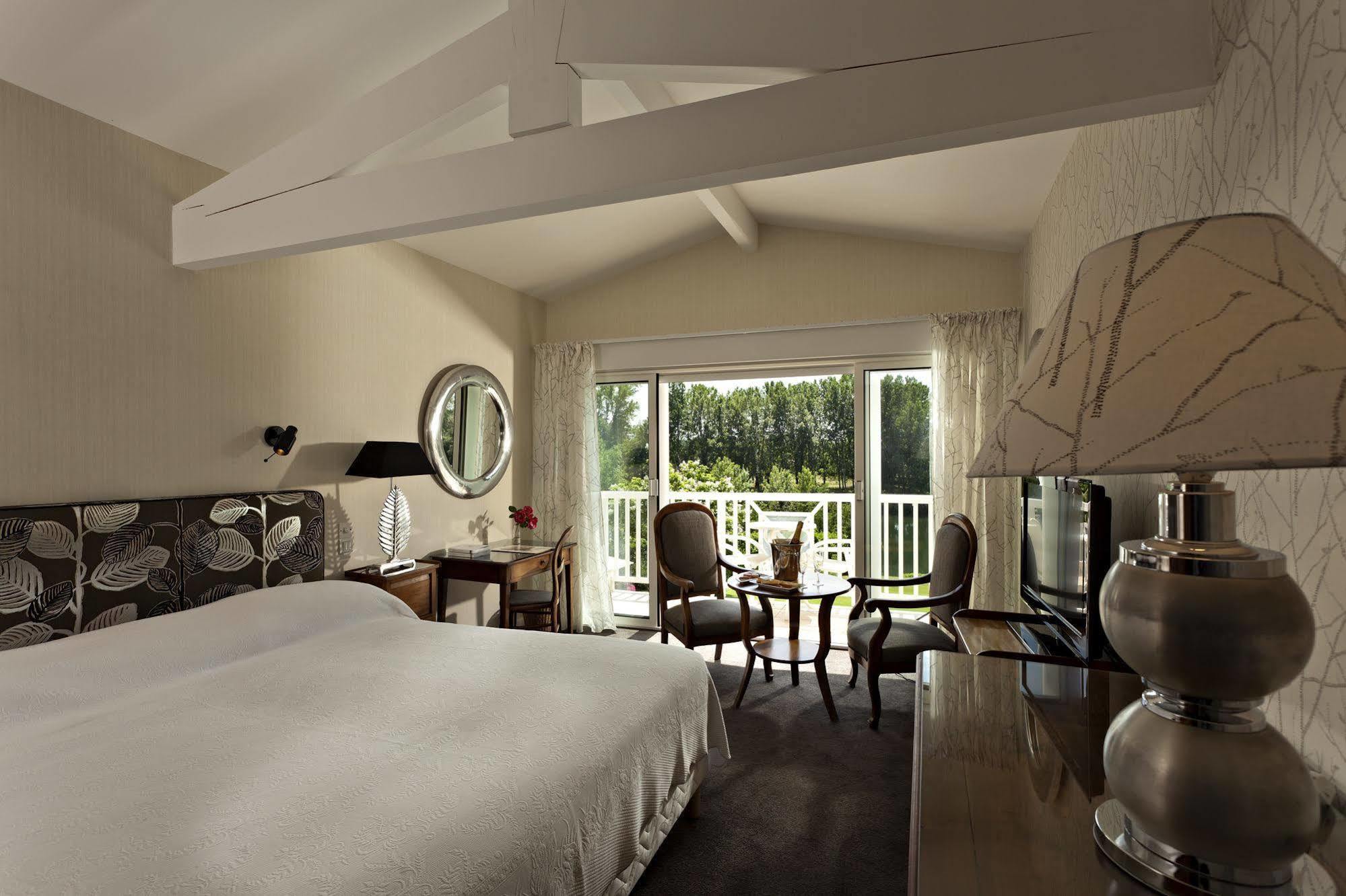 Relais&châteaux La Réserve Hotel 5*